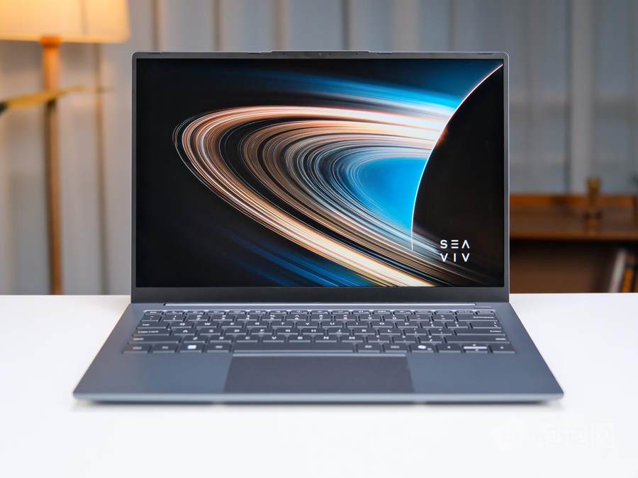 980g更AI的超輕薄新貴：SEAVIV AideaBook R14輕薄本評測