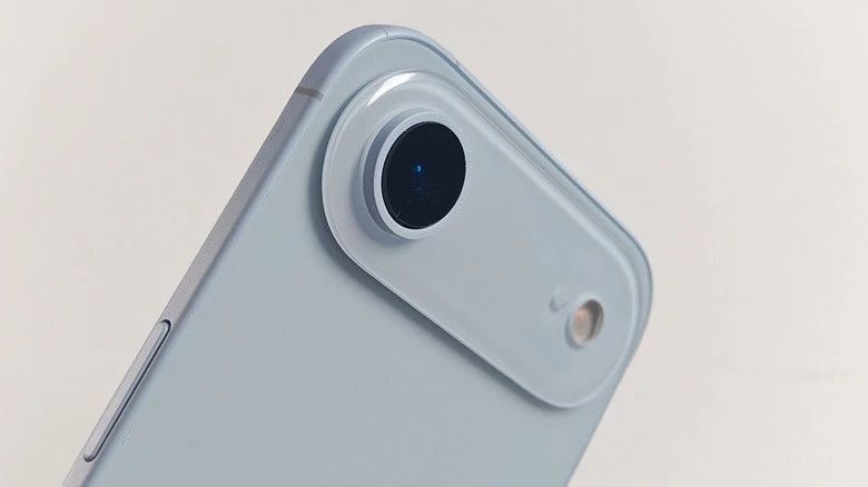 iPhone17Air真機體驗：手感逆天，續航感人