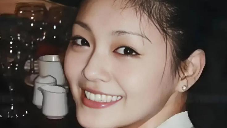 大S离世后第一个跨年，小S带妈妈看烟花，S妈眼含热泪惹人心疼