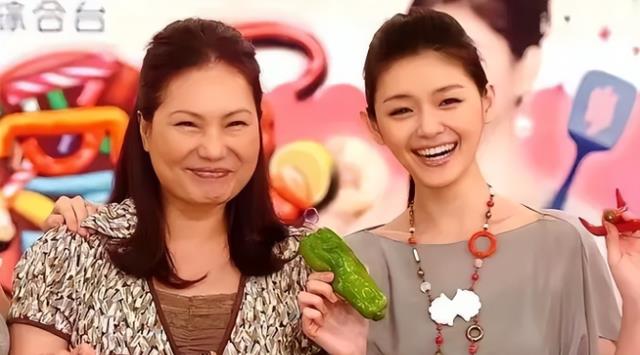 汪小菲不参与豪宅竞拍，称具俊晔想拍就拍，只要交得起物业水电费