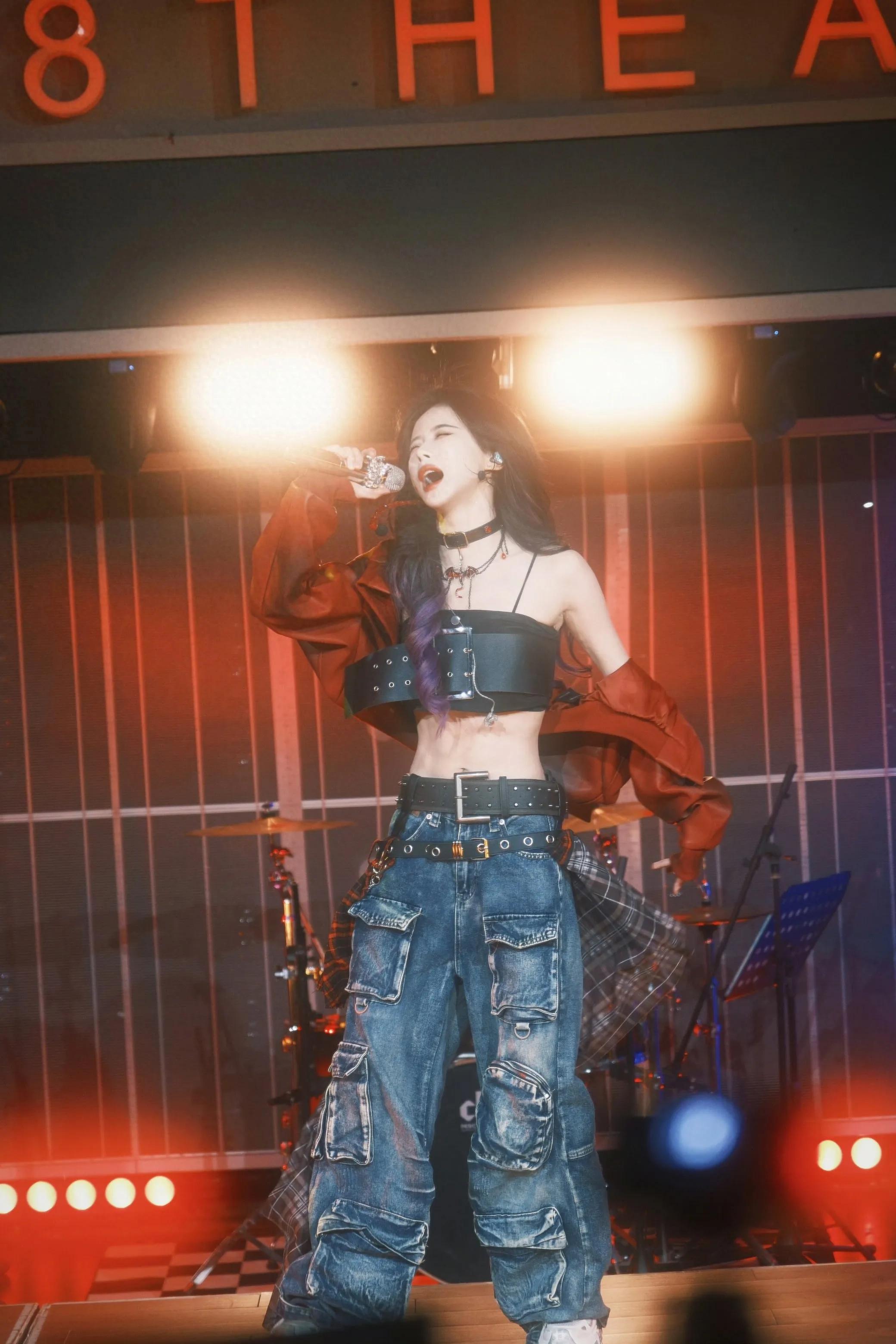 SHN48成员段艺璇写真美图