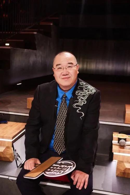 英氏一家三导演:英达离开宋丹丹,英宁抛弃赵明明,他婚姻很低调