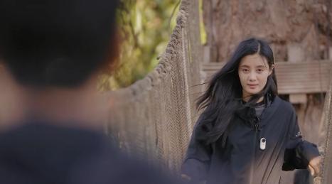 离婚16年，李光洁再次让所有人“刮目相看”，47岁的郝蕾后悔了吗