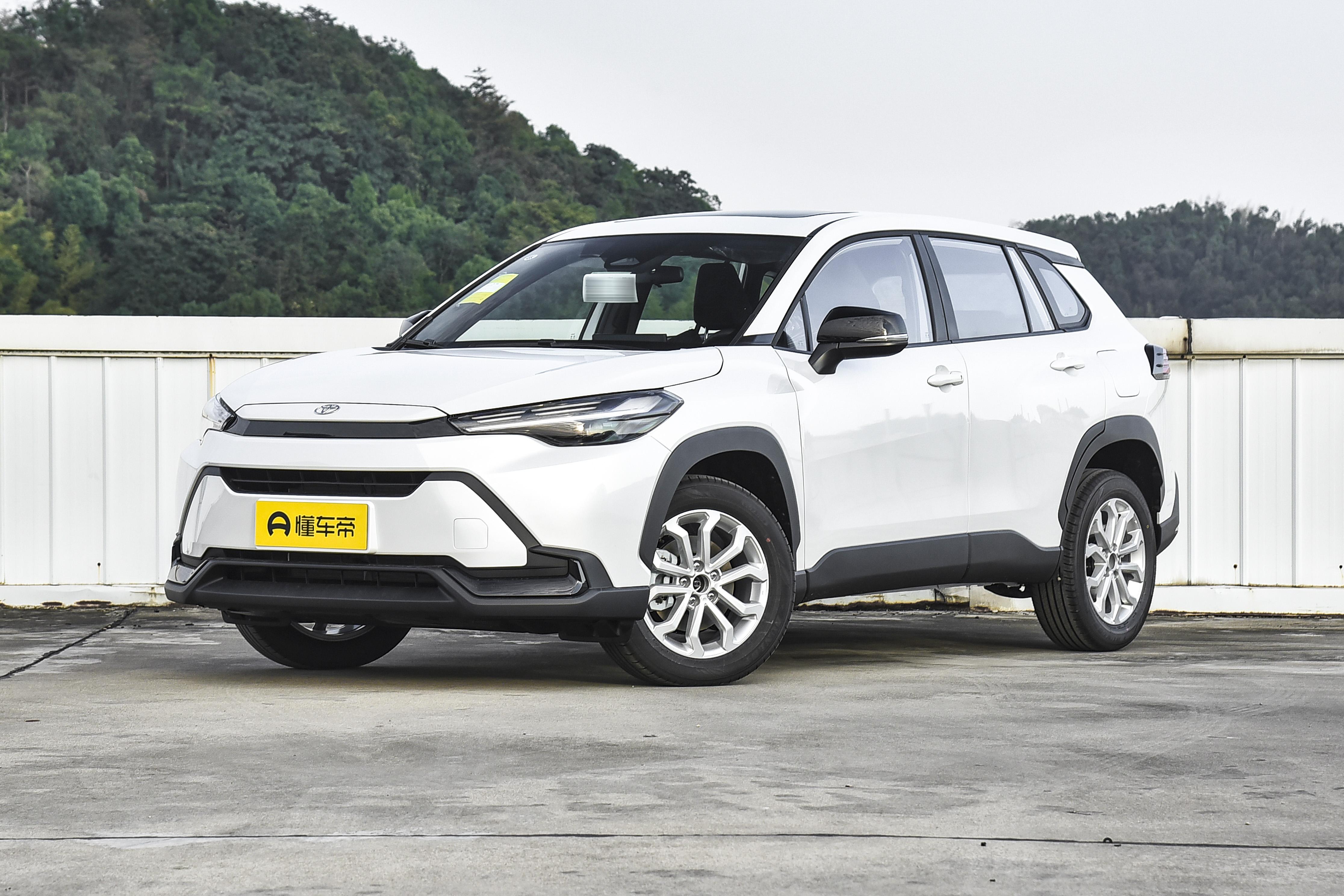 提供燃油、混动可选,丰田锋兰达选买指南