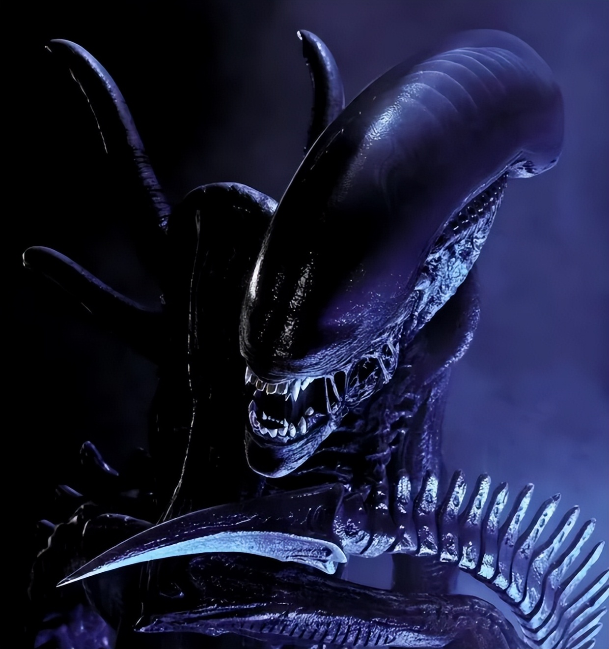 国产科幻恐怖大片抄袭《异形》，票房仅8000多元，被古天乐碾压