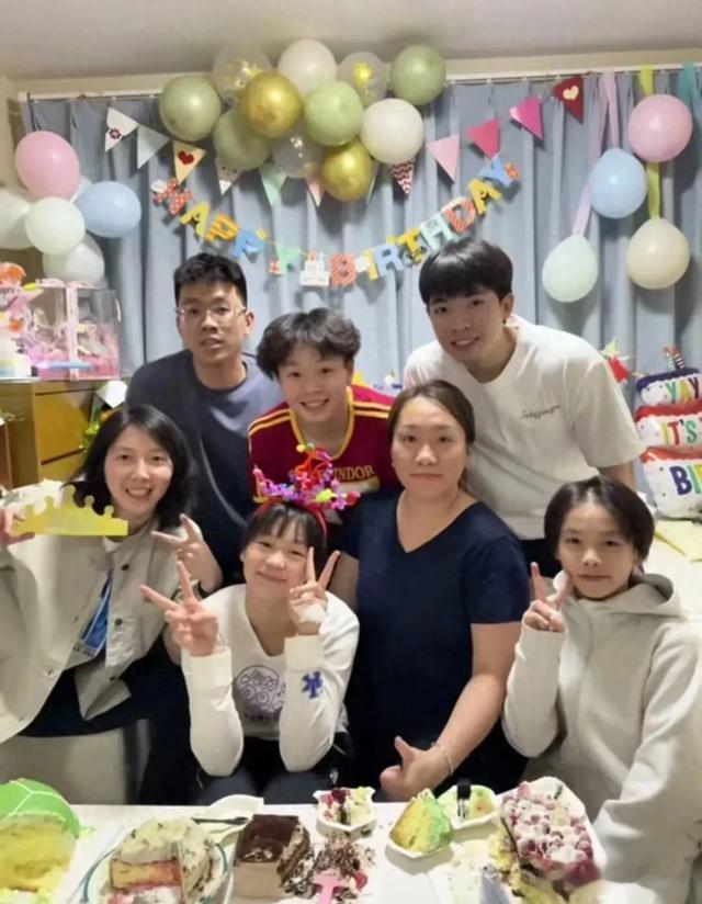 婵宝18岁生日，最大受害者竟然是王楚钦，评论区都是大头表情包