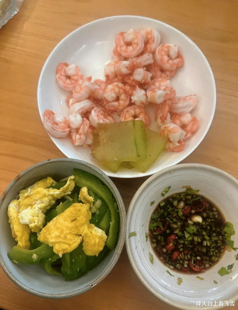 张馨予狂甩6斤的秘密食谱曝光!当她想偷懒时居然盯着“她”的照片?