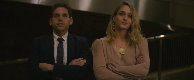 Netflix出品的美剧，第一集就让人欲罢不能