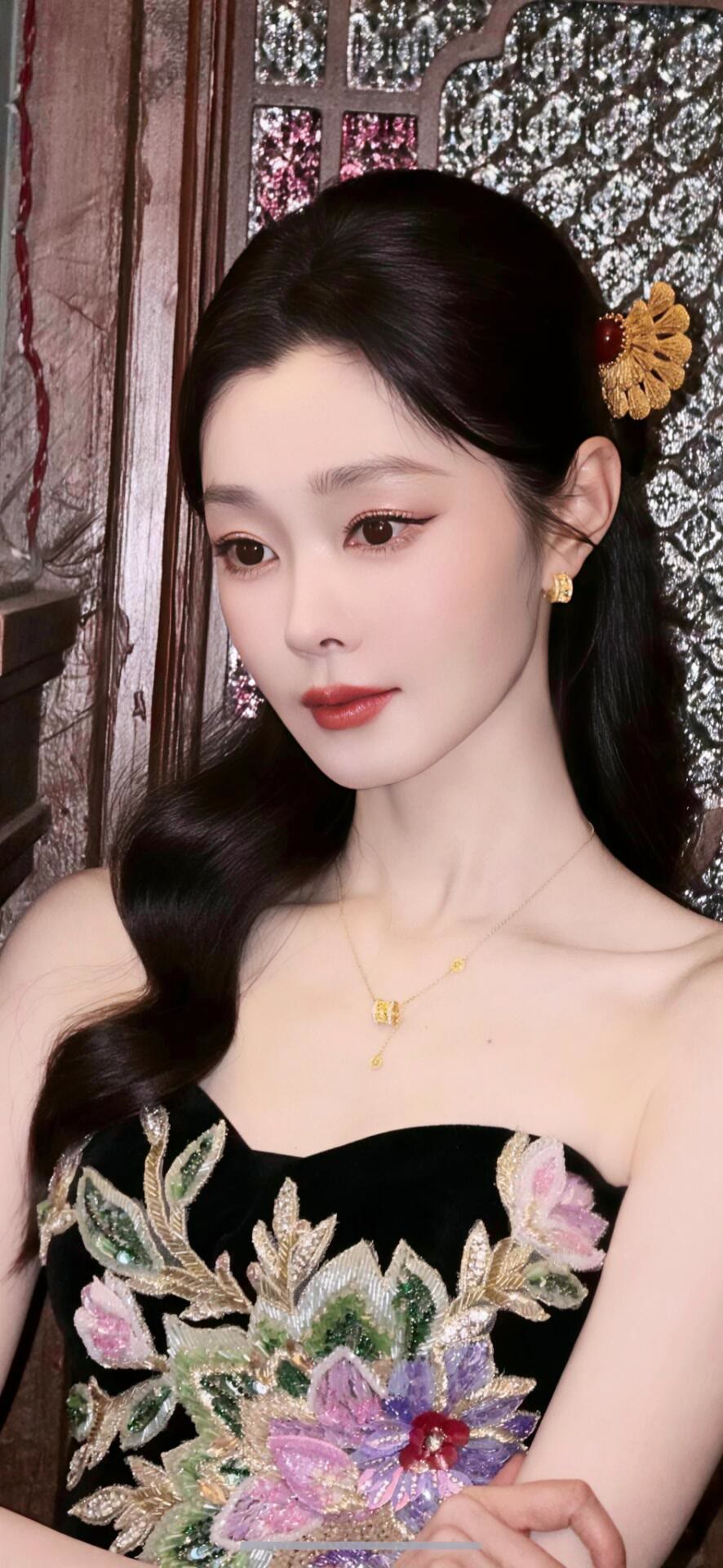 谁能拒绝宋轶这组国风造型啊