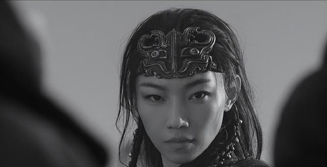 高考移民？出轨富婆？同性丑闻？《封神3》未上映，主角已成废墟