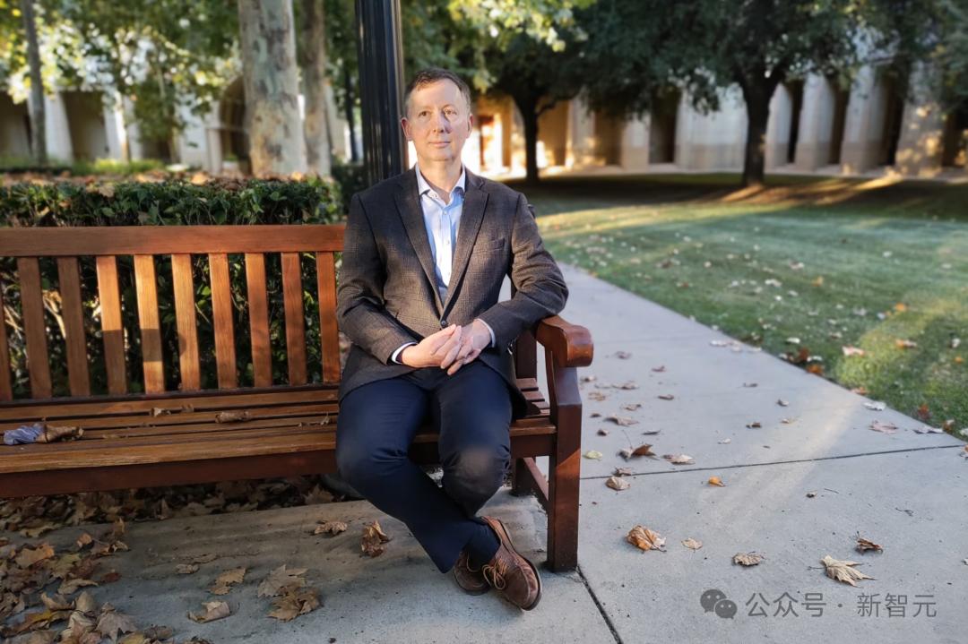 MIT經(jīng)濟(jì)學(xué)博士生，用AI騙過了諾獎(jiǎng)導(dǎo)師、Nature、美國國會(huì)