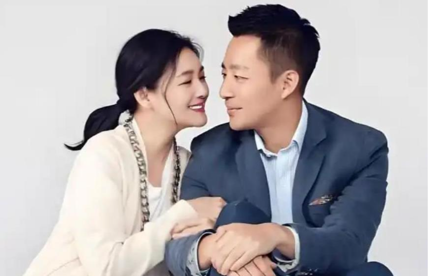 白热化,S家不放过汪小菲原因被曝:豪宅没法过户,仍欠上亿尾款