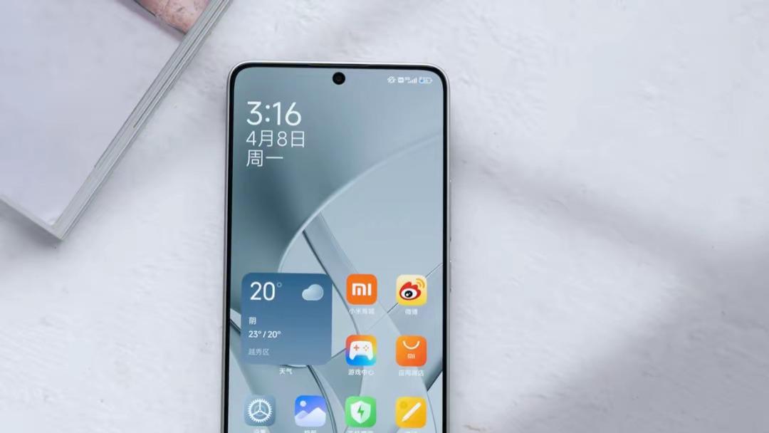 選紅米還是iQOO？本質是選均衡或極致，也算是選了一種生活方式