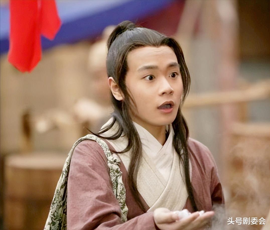 曹骏“拿长枪”在全网火了，尔冬升的评价，终于有人信了！