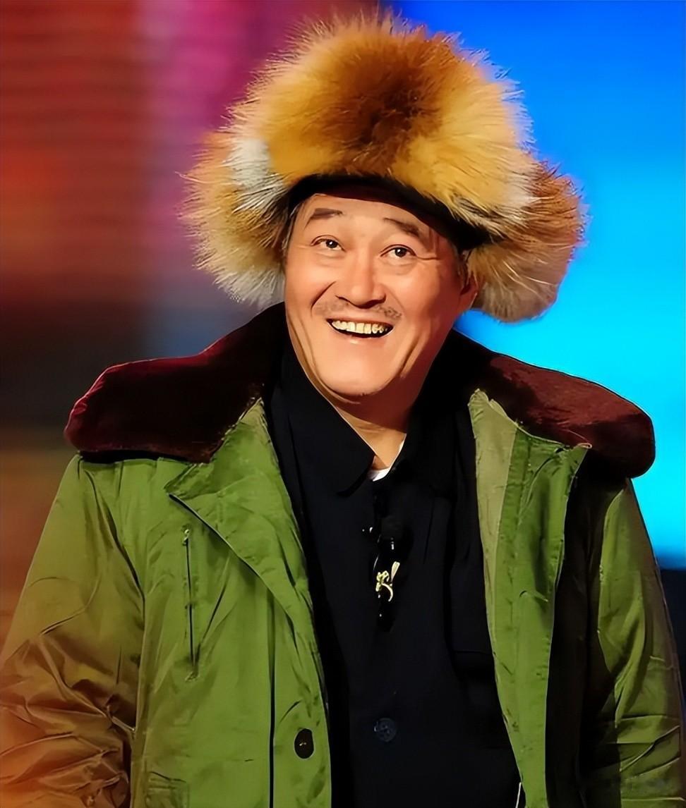 马年春晚疯了?跪求“马氏家族”救场,只要那个“混子”别来!