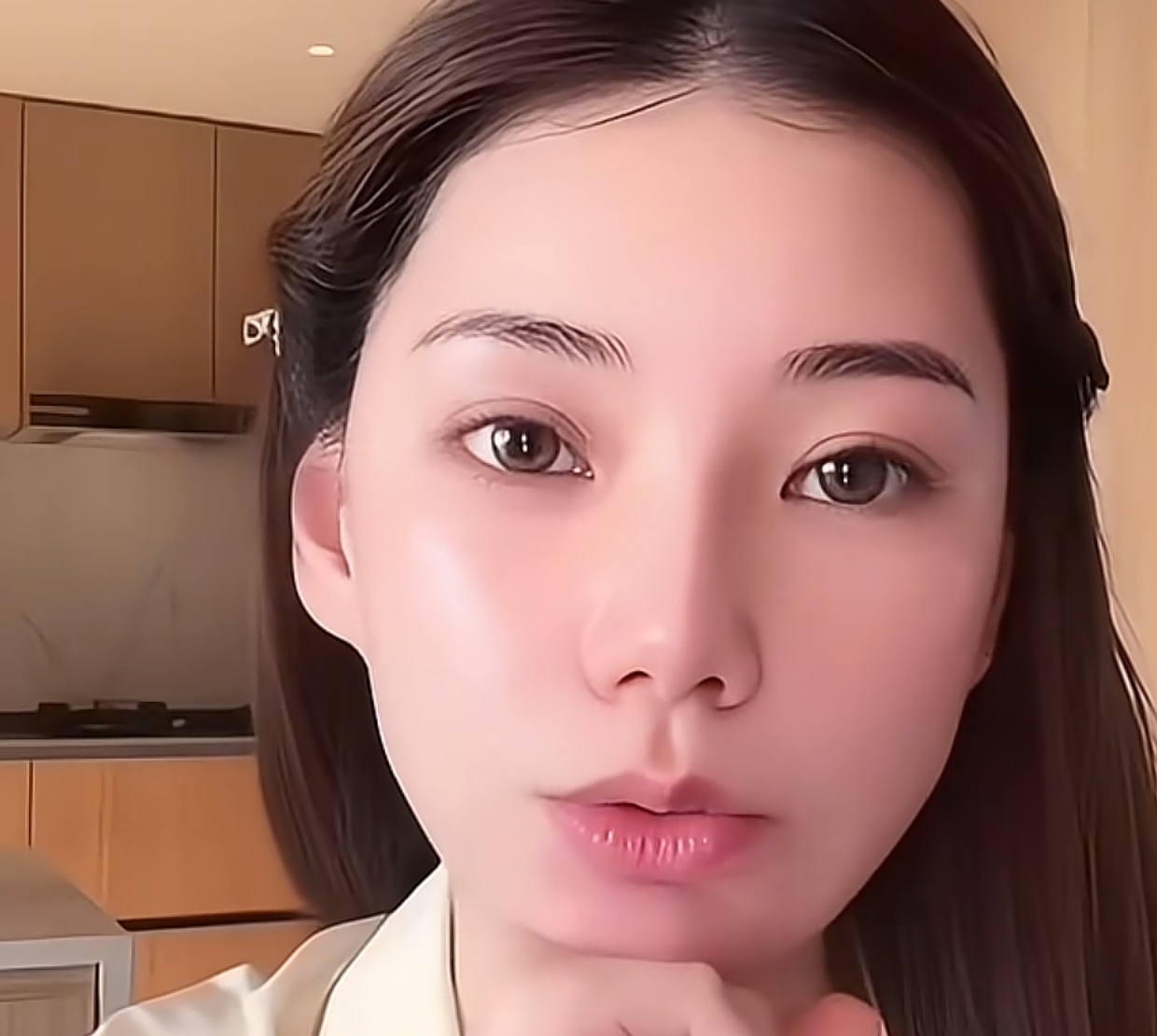 马筱梅夸大S把两个孩子教得很好,小箖箖一点都不调皮,非常懂事