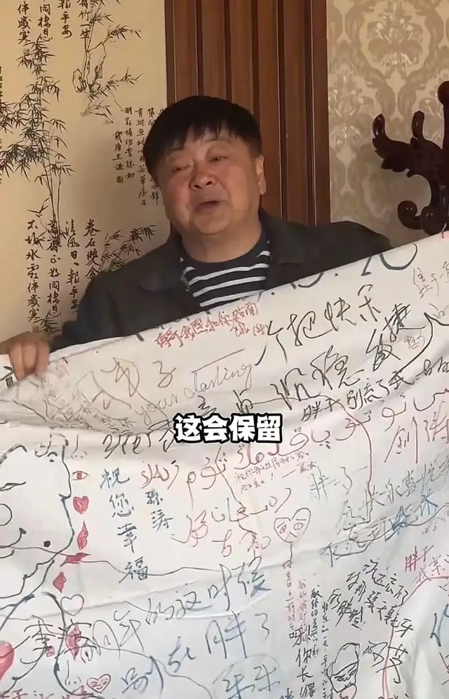 洪剑涛去河北看望李彬，58岁李彬满头白发很苍老，兄弟俩抱头痛哭