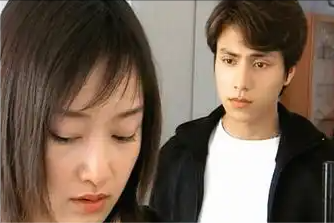 她曾是央视一姐,身材好颜值高,却被曝私生活混乱,绯闻不断