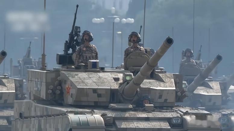 原来九三阅兵的解说是她!23岁就登上央视,今47岁端庄漂亮仍未婚