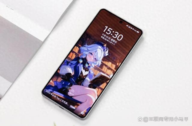 1899元跌至1274元，6400mAh+雙頻GPS，淪為千元機