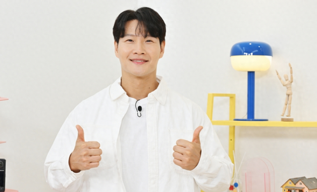 被誉为韩国最后的男人，金钟国自曝小气一面：从不洗车、全靠下雨