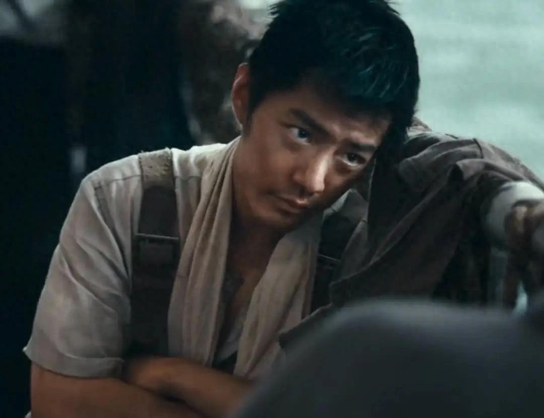 收手吧！新片上映才5天，肖战担心的事发生，更荒唐的还在后面