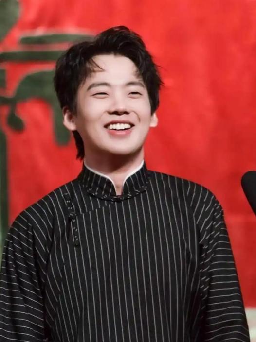 风水轮流转!郭麒麟拒接德云社,4字“断亲”,52岁郭德纲后悔了