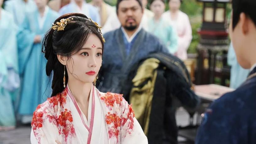 剧情过半，女主都未入戏，怎么让观众接受，李一桐“体寒”太强？