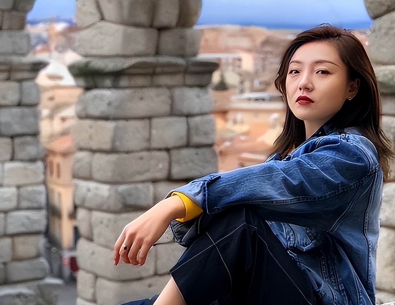 她在“非诚勿扰”上站五年，爆灯无数却不牵手，最终只能选择退出