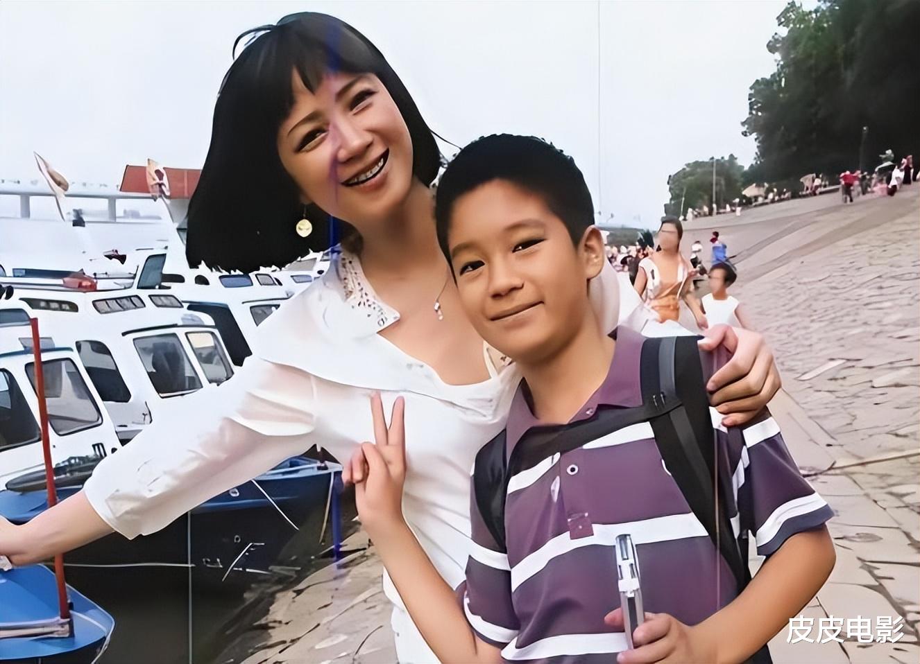 何晴生前的最后时光：孤独、拮据、身形变样，2个遗憾至死未消