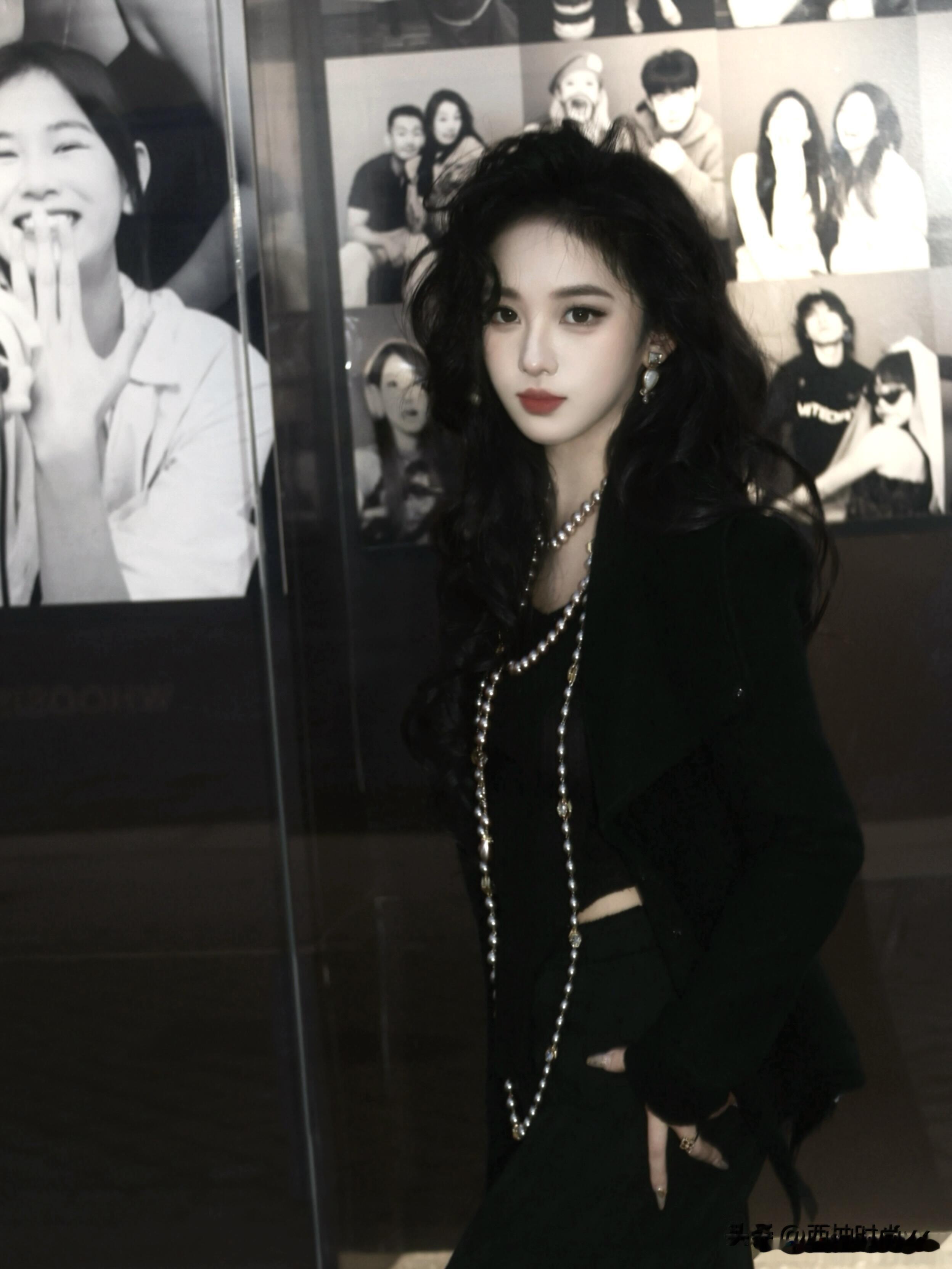 上海一校花,仙姿玉色,堪称上帝吻过的容颜,美得让人移不开眼