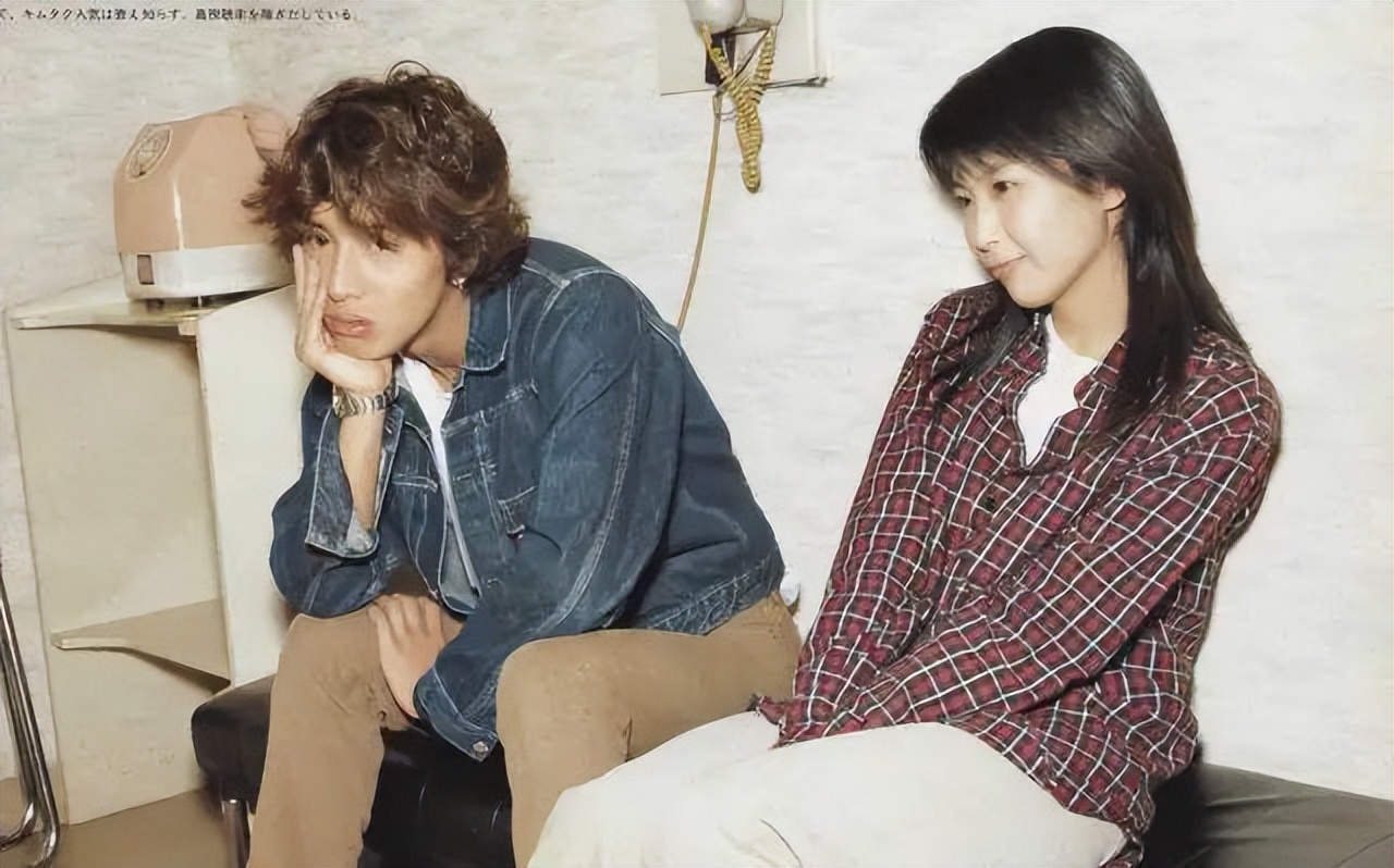 她是日本90时代最火的“清纯美少女” 出身豪门爆剧一箩筐！