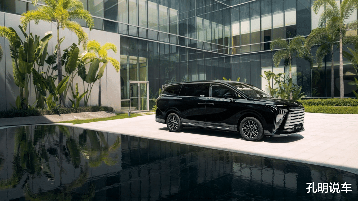 压到20万内，星海V9越享系列上市，200公里续航大尺寸插混MPV