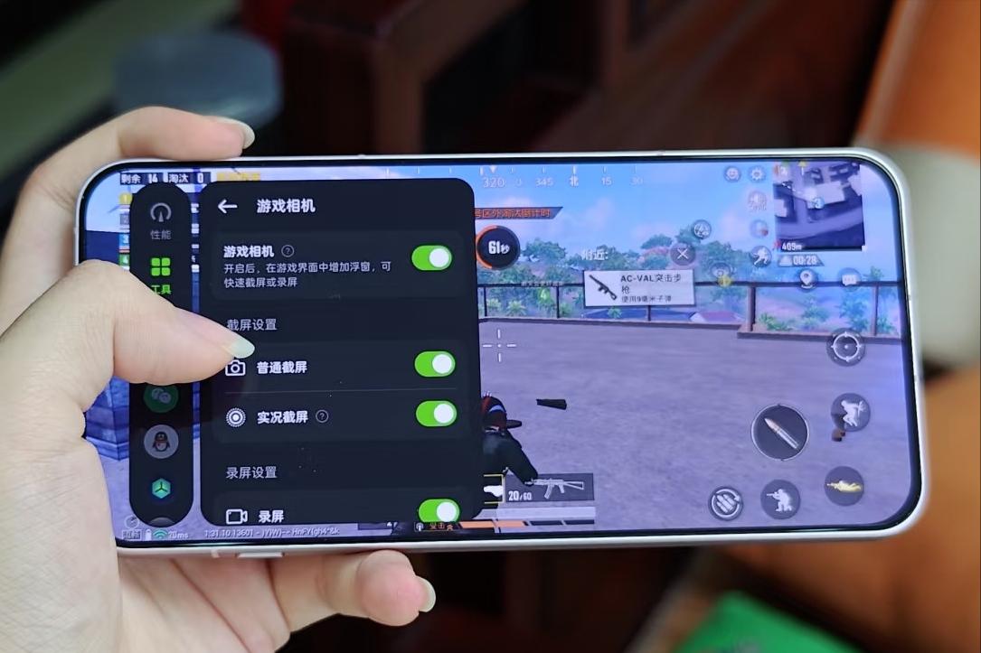 一加徹底“攤牌了”！驍龍8至尊+超窄直屏+185克，現已跌至2449元