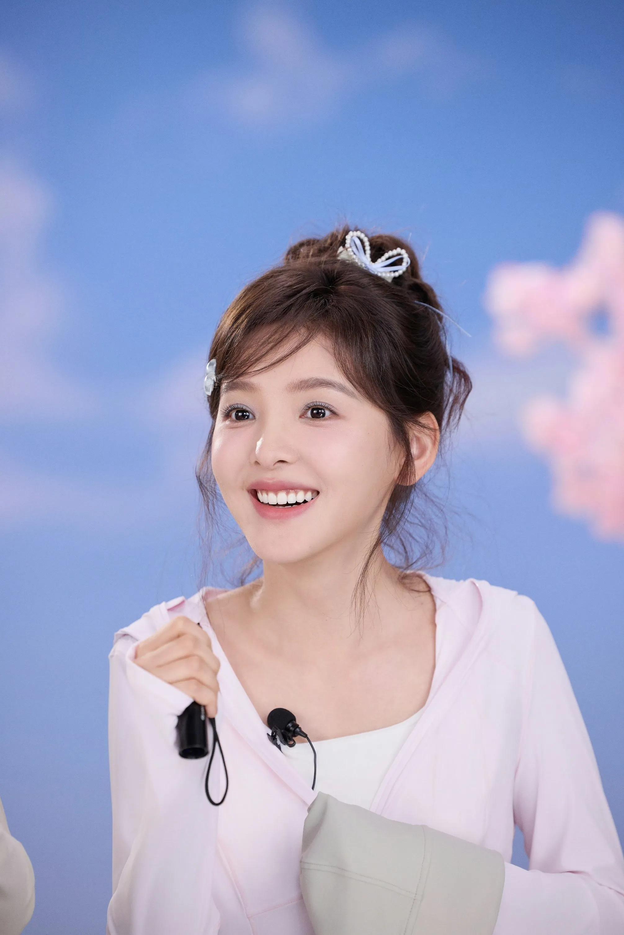 章若楠写真美图