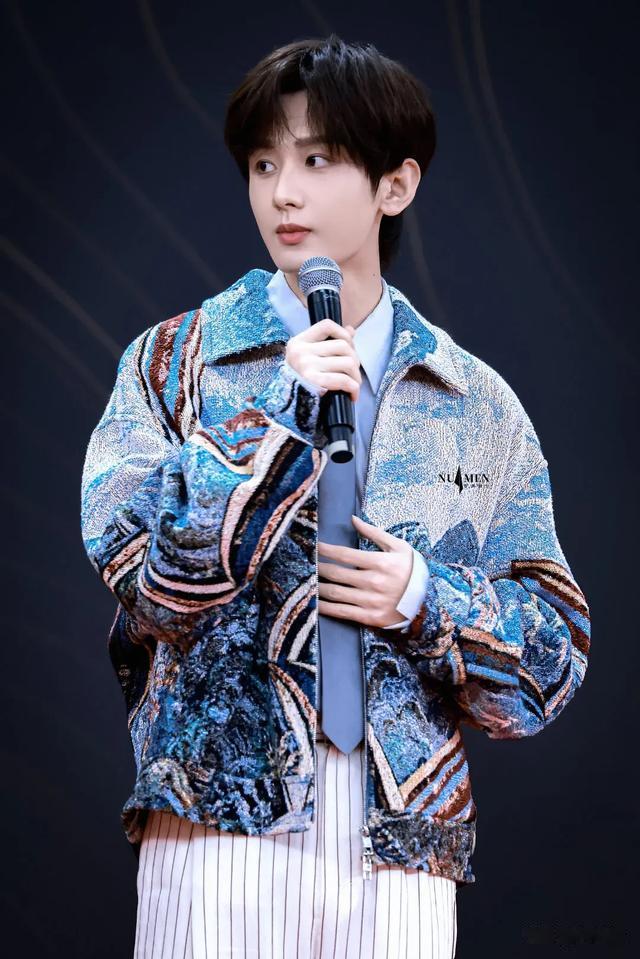 少年感十足的国民偶像洗牌，白敬亭9檀健次8吴磊7王一博6成毅第2