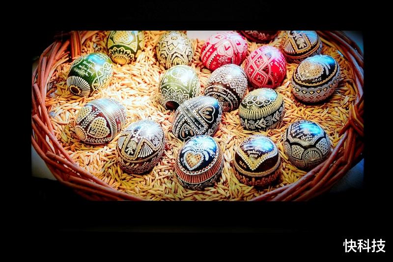 海信E7Q真機首測：黑曜屏Pro加超頻版芯片 畫質表現同級無敵！