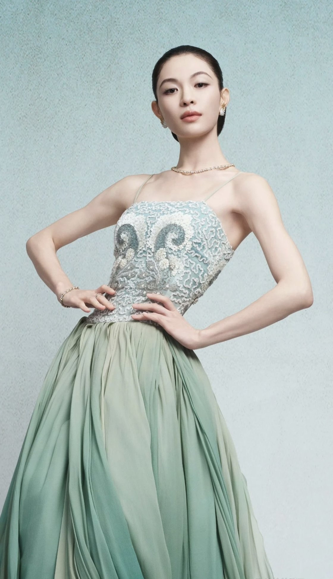 穿青绿裙子的钟楚曦