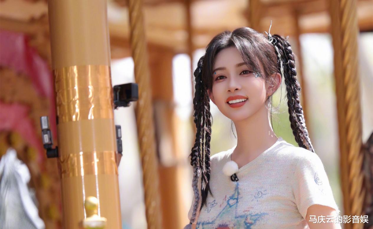 《奔跑吧13》首播,收视率夺冠,怀旧与逗乐子,成为最硬看点