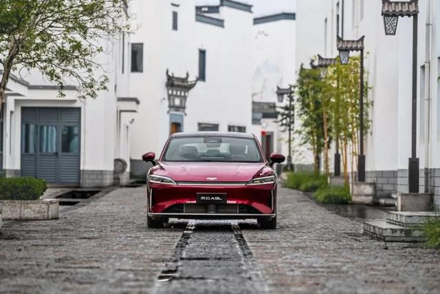 入门行政级轿车，奇瑞风云A9L限时售13.99万起