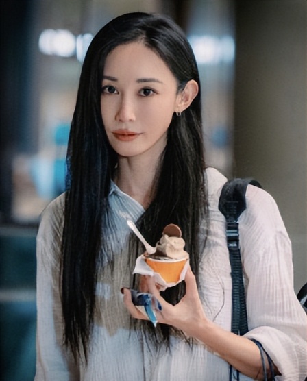 上海歌舞团首席演员,化疗25次瞒着家人上春晚,如今状态让人意外