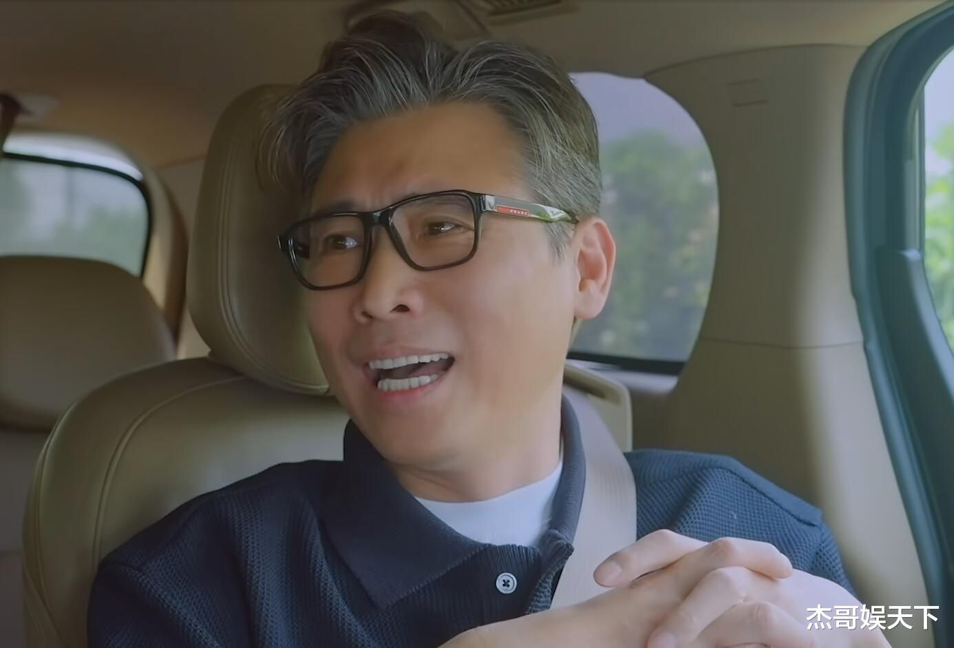 拒绝道德绑架,大方牵手,大胆开麦,王玉雯的口碑彻底封神了