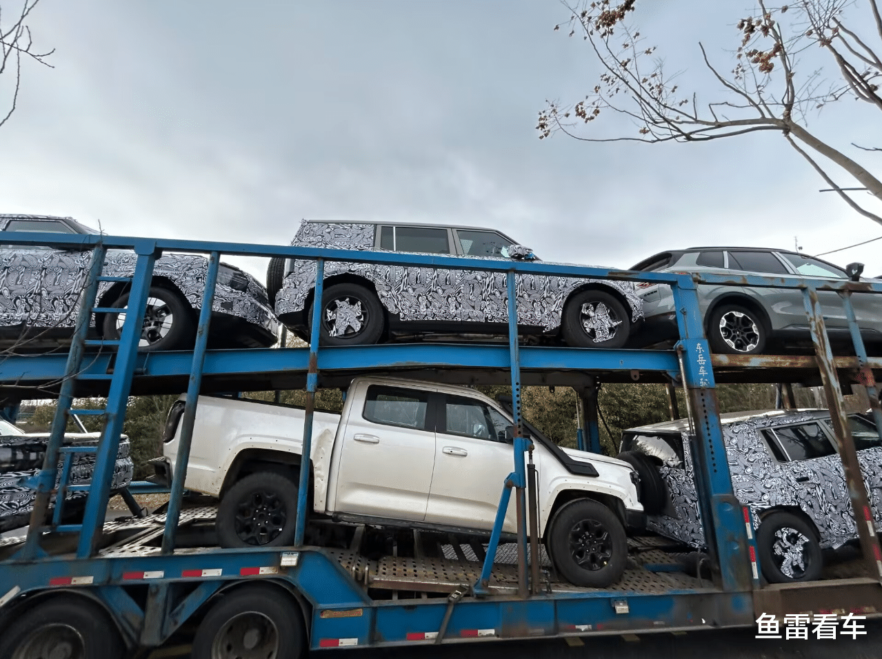 奇瑞“神行者”首款SUV实车谍照？很遗憾！这是江铃新款方盒子SUV
