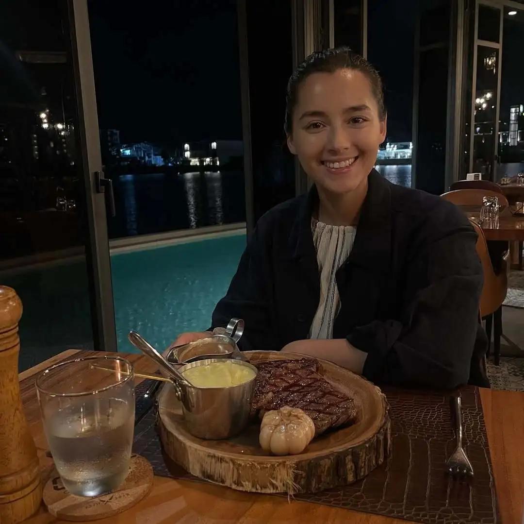 前港姐冠军承认因广东话欠佳阻碍事业,自爆患妇科病或要终生服药