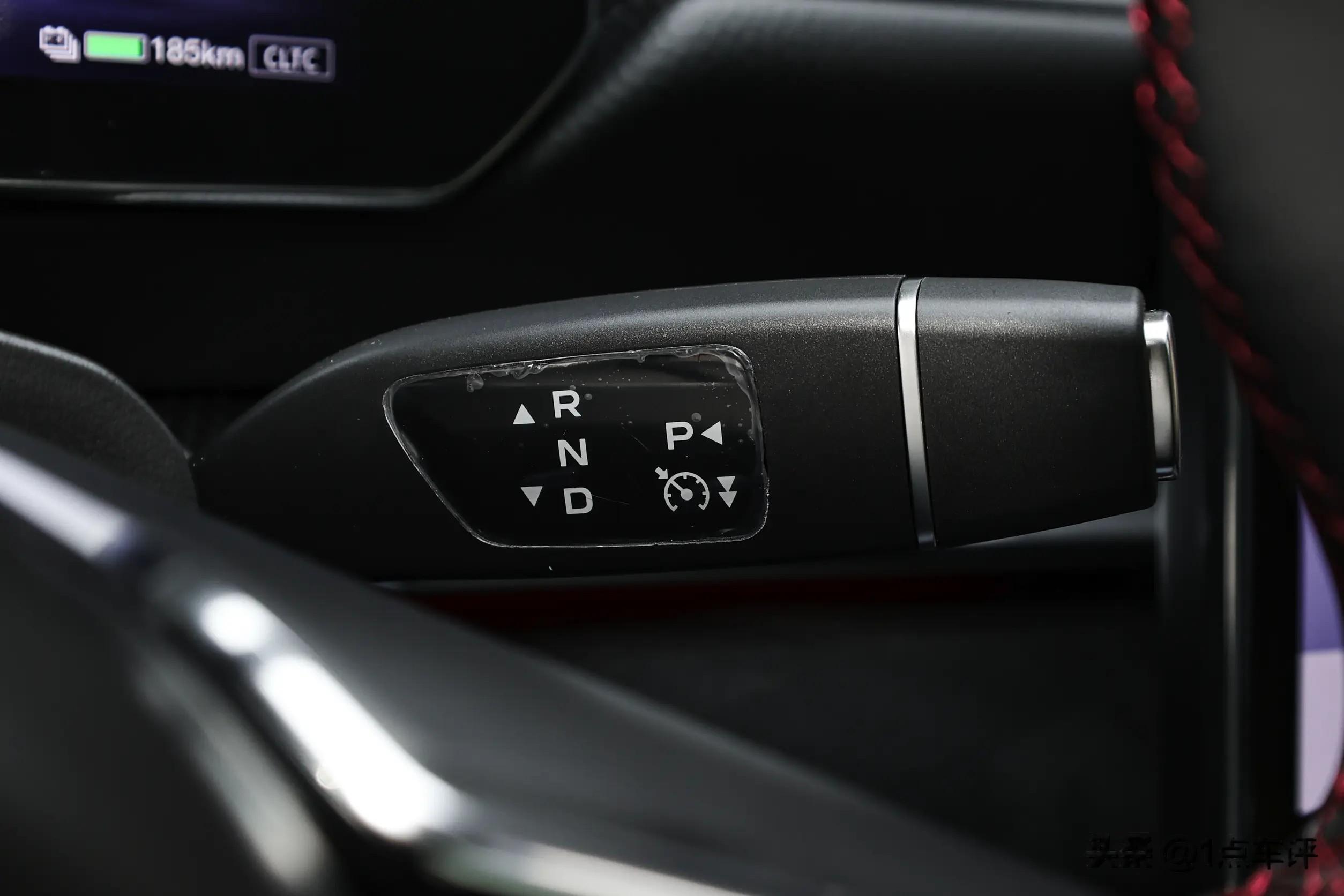 马自达“放手一搏”！长近5米，外观超帅，油耗0.78L，仅9.98万