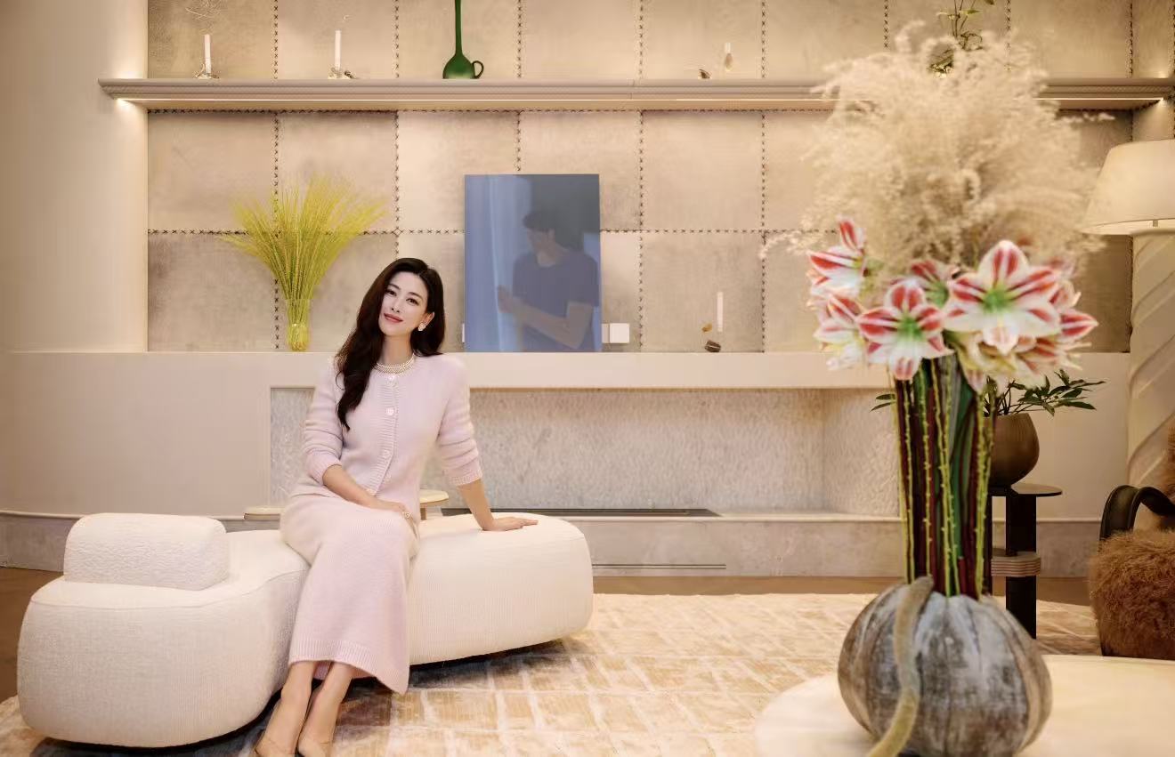 朱珠豪掷千万买豪宅！新家曝光很有品味，不再住乱七八糟的老破小