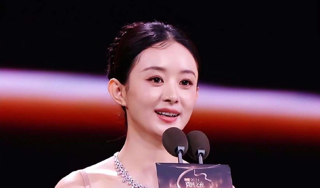 北京之夜流量明星退居幕后，赵丽颖只能位列第二，主位依旧坚守