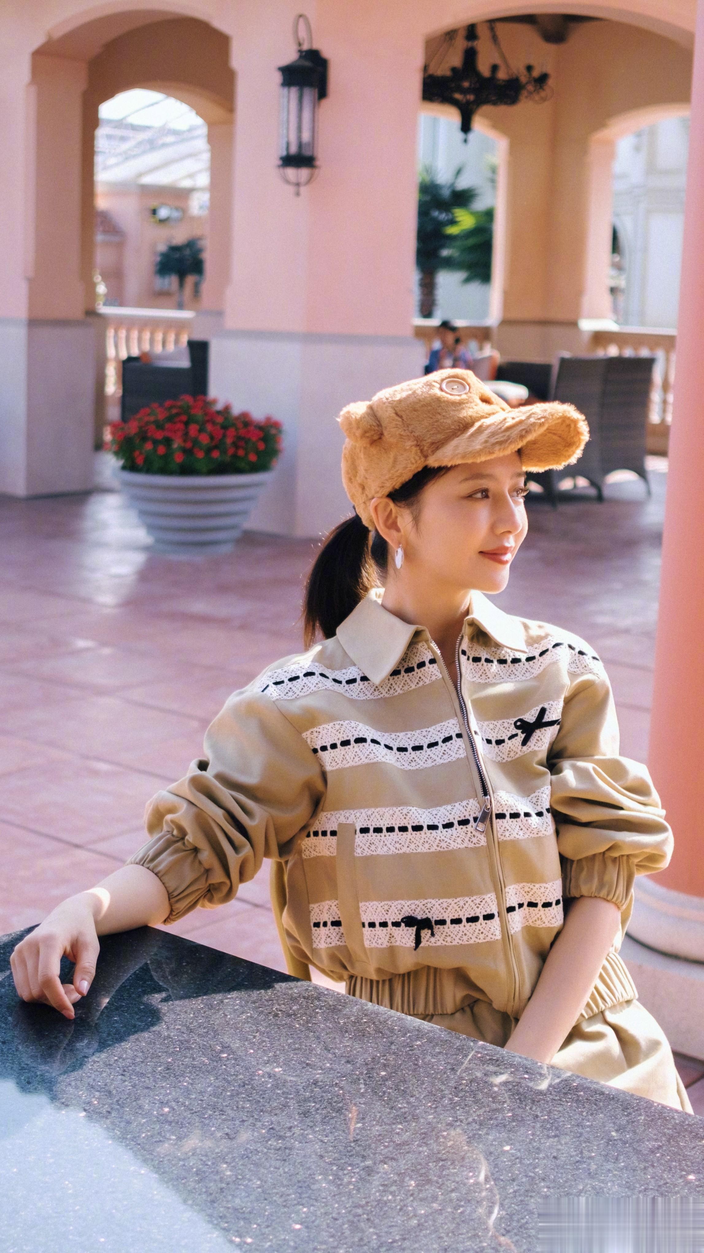 佟丽娅 没有不请自来的幸运，只有有备而来的惊艳！