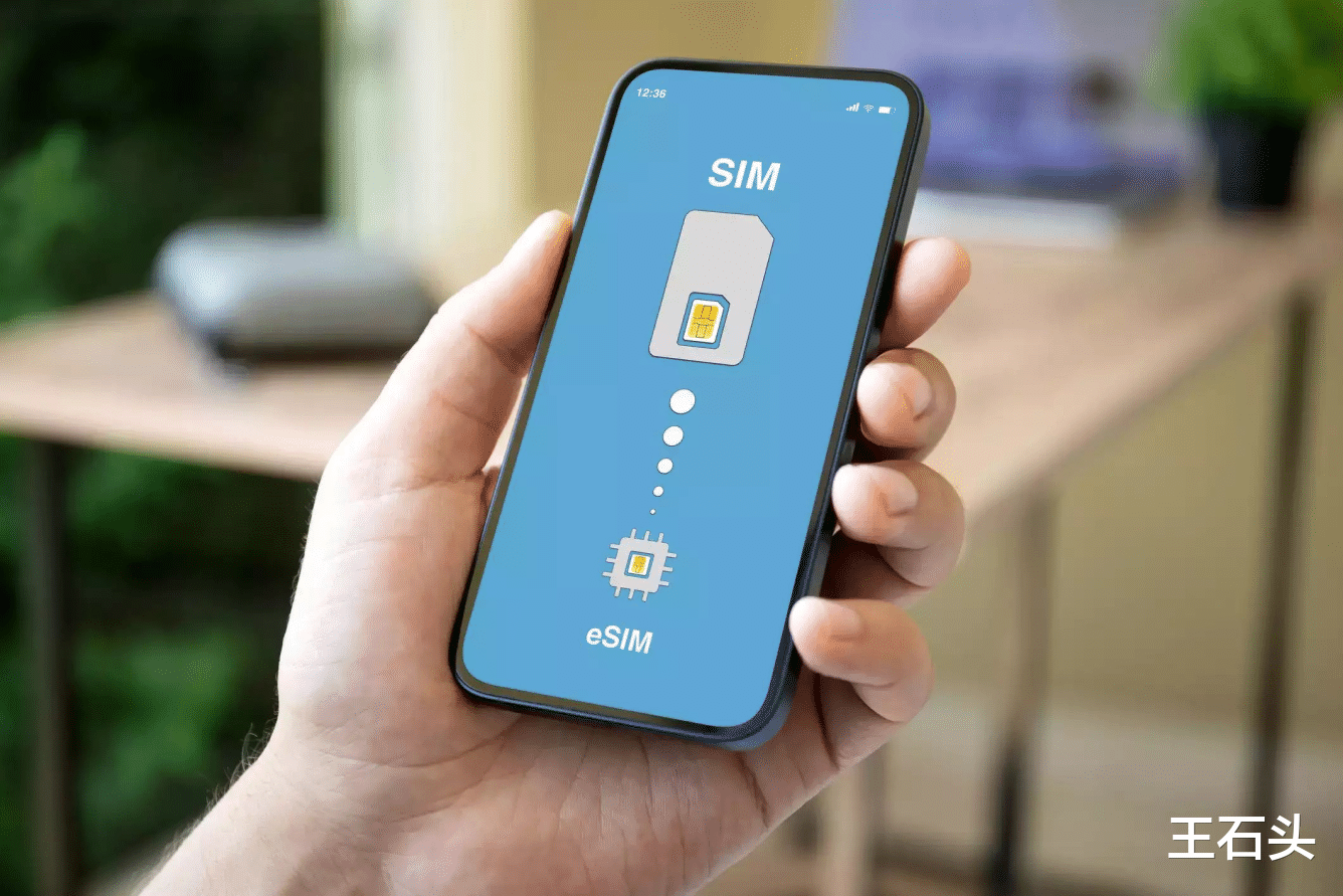 iPhone 17 Air實錘了，不再支持SIM卡，華為也有望跟進！