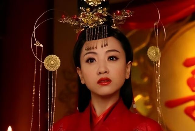 长得漂亮耐看，演了11次女主角没红，如今44岁搭档聂远，终于红了